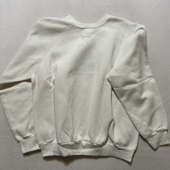 Vintage Needlepoint Cross Stitch Bear Flower Love Crewneck Sweatshirt L 80’s - Picture 8 of 8